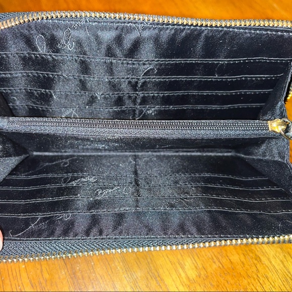 Vera Bradley three quarters zip wallet - Picture 3 of 3